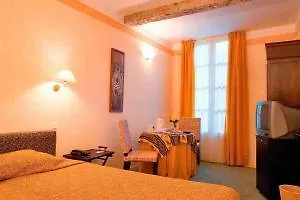 Отель Western Le Guilhem 3*