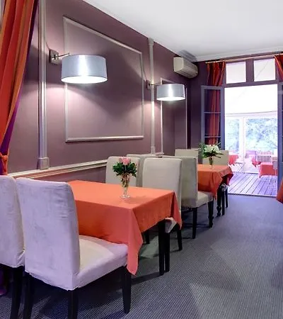 Western Le Guilhem 3* Монпелье